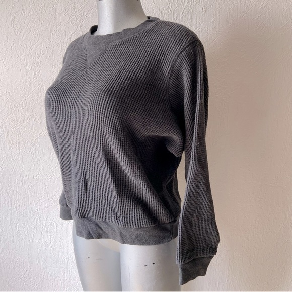 J. Crew Sweaters - J. Crew Waffle Knit Sweater Top Black Label Casual Warm Cozy Charcoal Snow Layer